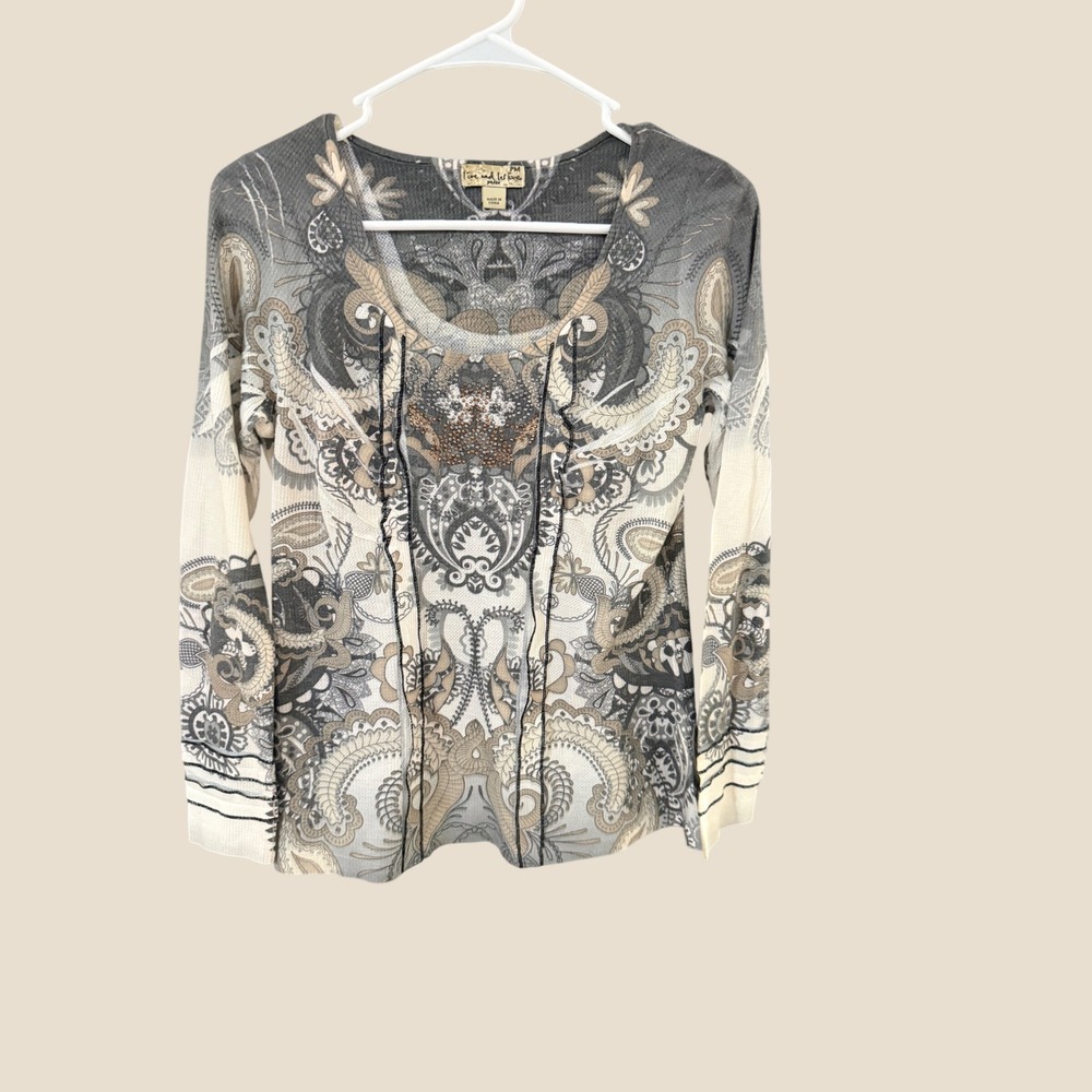 Live and Let Live Boho Petite PM Grey Paisley Waffle Knit Beaded Long Sleeve Top